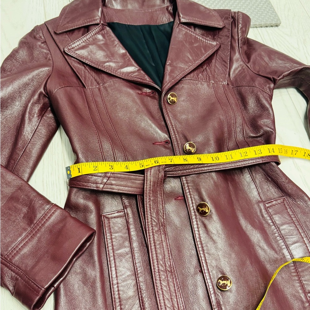 Women's Leather Trench Coat - Picture 14 of 16